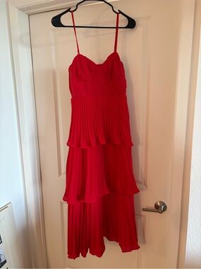 Lulus Red Tiered Pleated Midi Dress